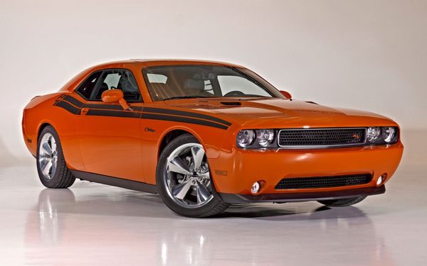 Dodge Challenger ������� ��� ����� �����