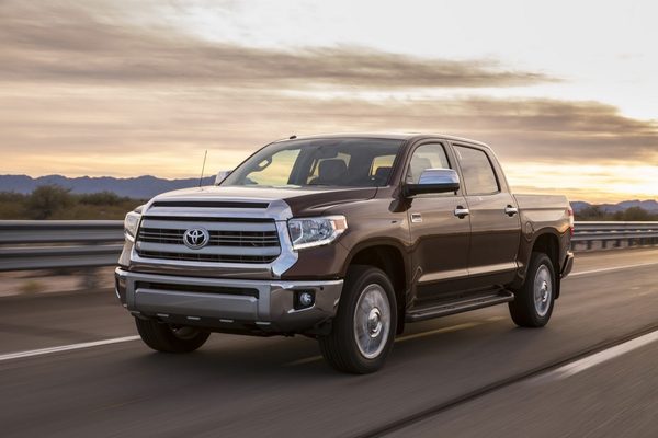 Toyota Tundra 2014 ������������ � ������